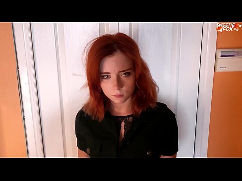 ❤️ 경비원은 좀도둑에 대한 예쁜 여자를 처벌 - 입에 정액 포르노 우리 ko.villagesexvideos.ru ❌❤